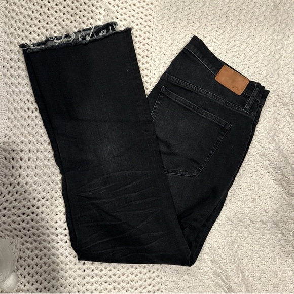 J CREW DEMIN WOMENS 9”BILLIE DEMI BOOT CROP 26 CROP INSEAM 15 1/2 LEG OPENING 31 - Picture 4 of 14